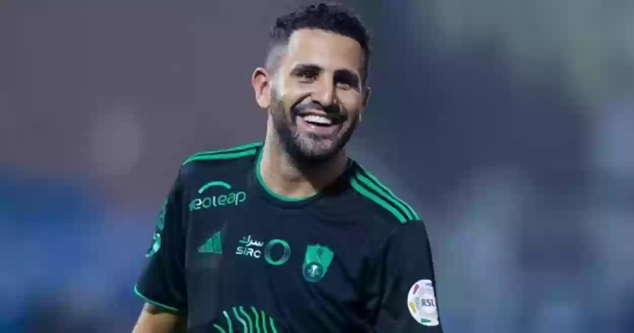  لاعب الأهلي 