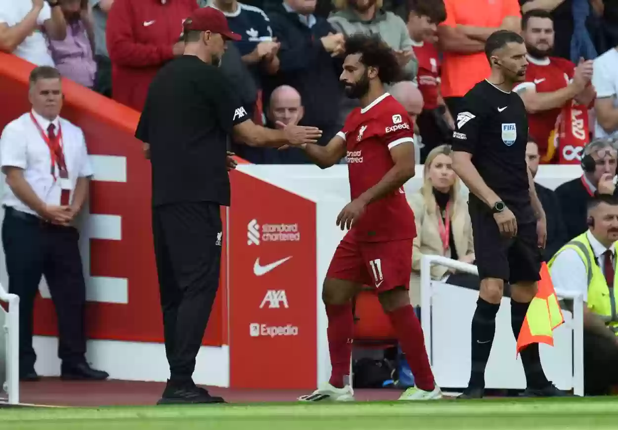 يورجن كلوب ينفي تلقي ليفربول عرضًا من اتحاد جدة السعودي لضم صلاح