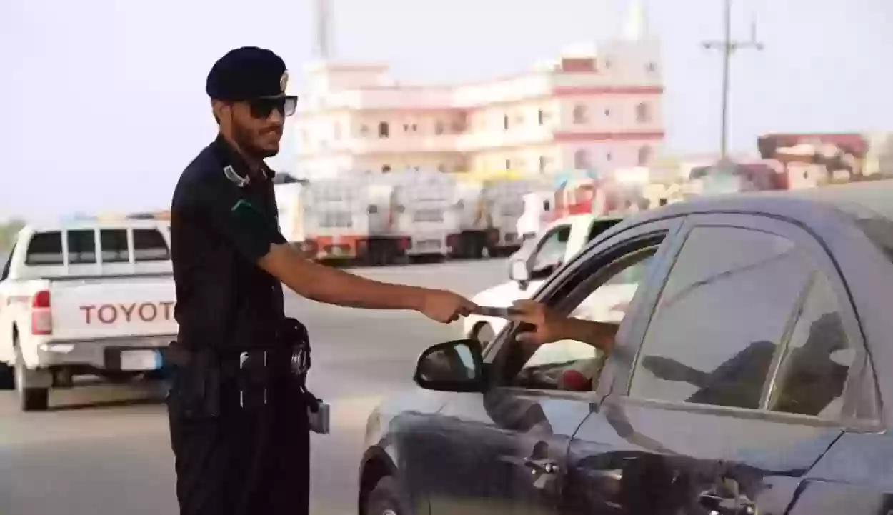 الشروط المطلوبة لاستخراج رخصة قيادة سعودية للأجانب.. وخطوات الحصول عليها 1445